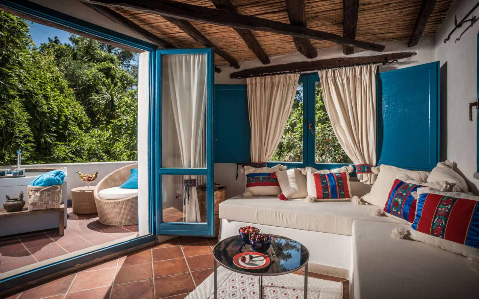 Hotel Su Gologone Oliena, Sardinia 4* Holidays