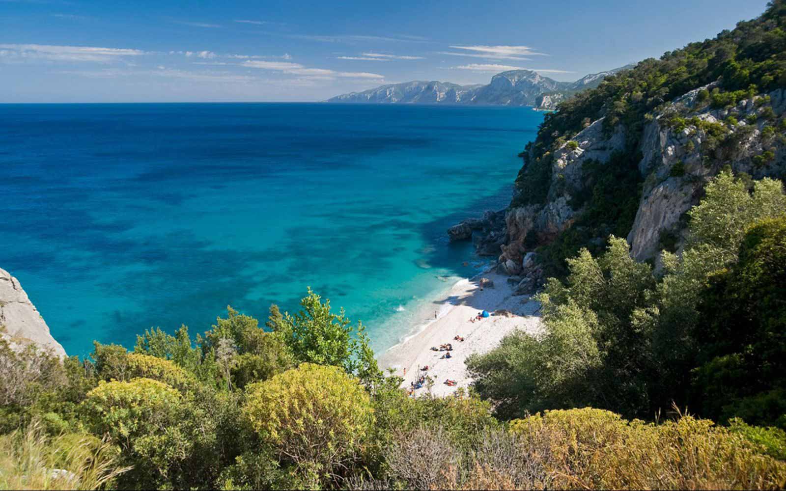 Hotel Su Gologone Oliena, Sardinia 4* Holidays