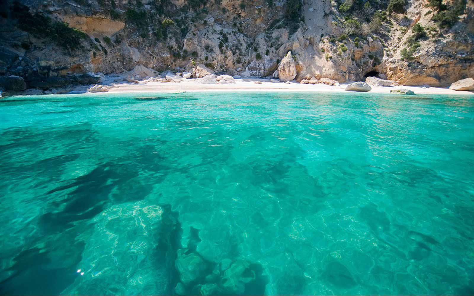 Hotel Su Gologone Oliena, Sardinia 4* Holidays