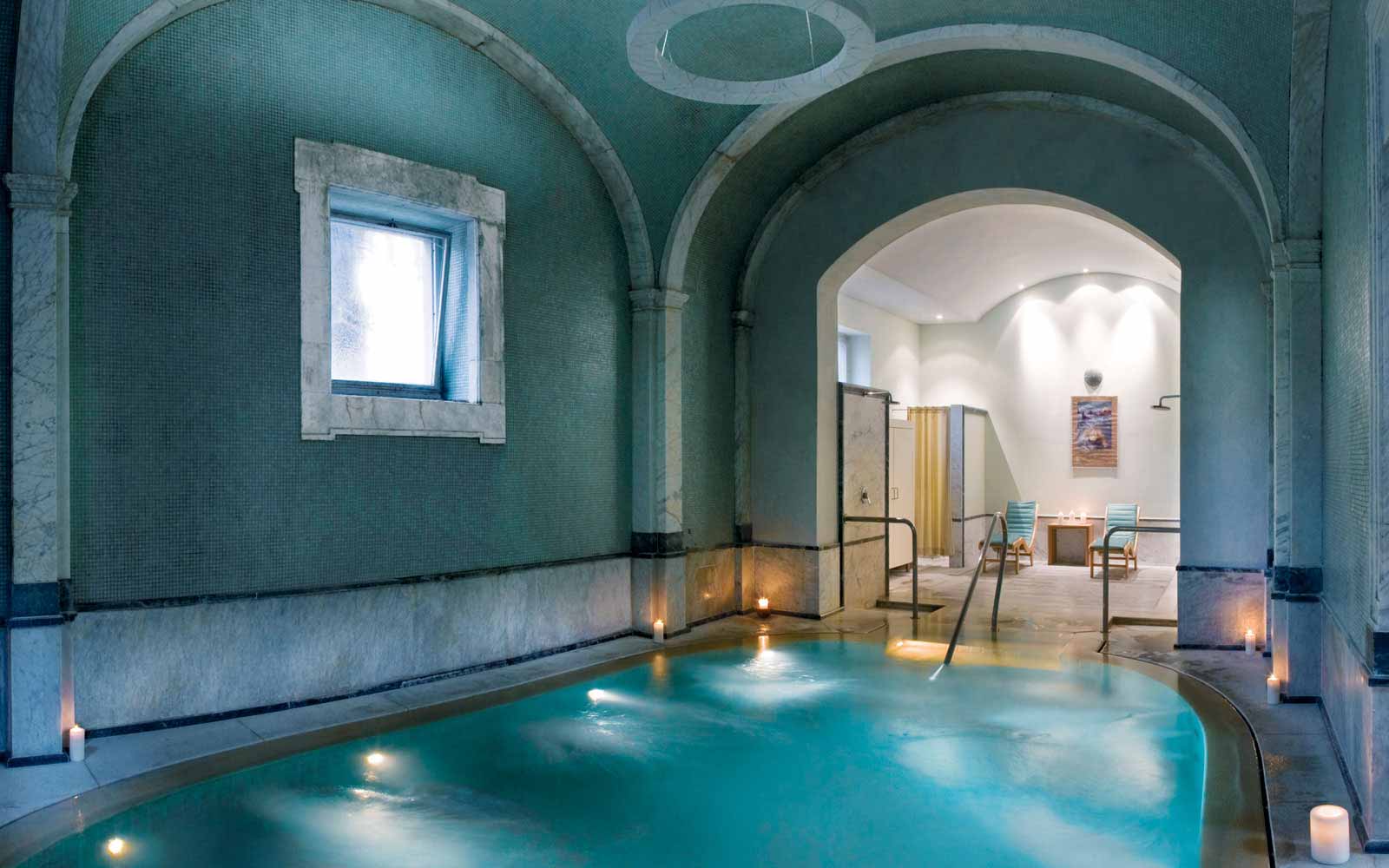 Bagni di Pisa Natural Spa indoor Thermal pool