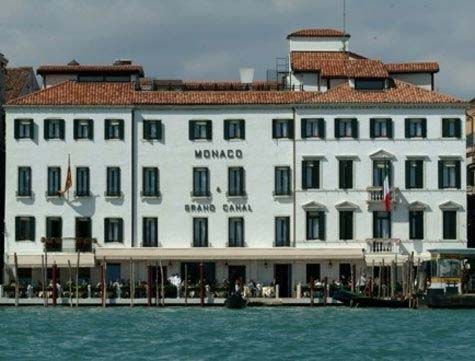 Hotel Monaco & Grand Canal