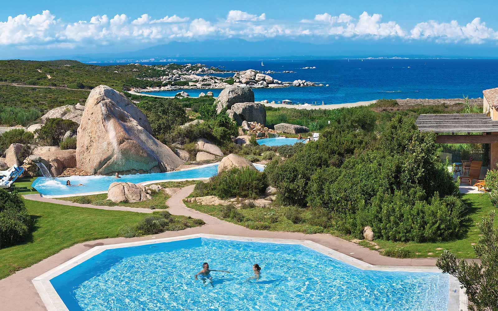 Thalasso pools at Resort Valle Dell'Erica Thalasso & Spa