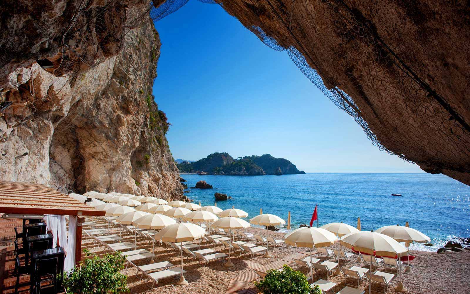 UNA Hotels Capotaormina Taormina Sicily 4 Holidays