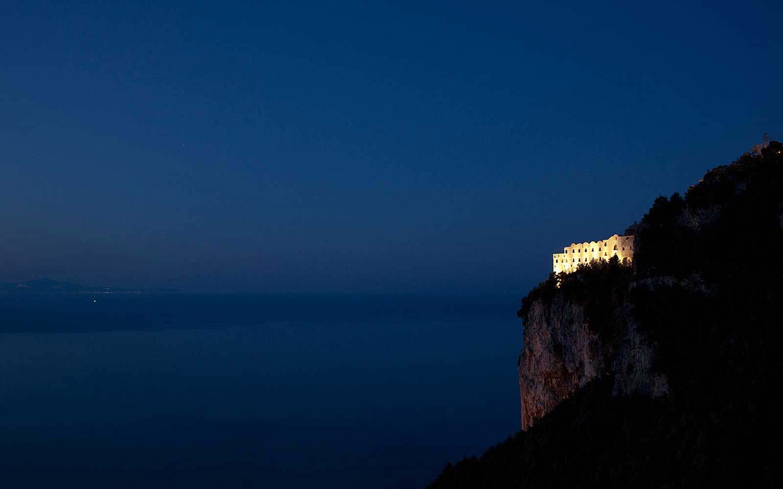 Monastero Santa Rosa at night