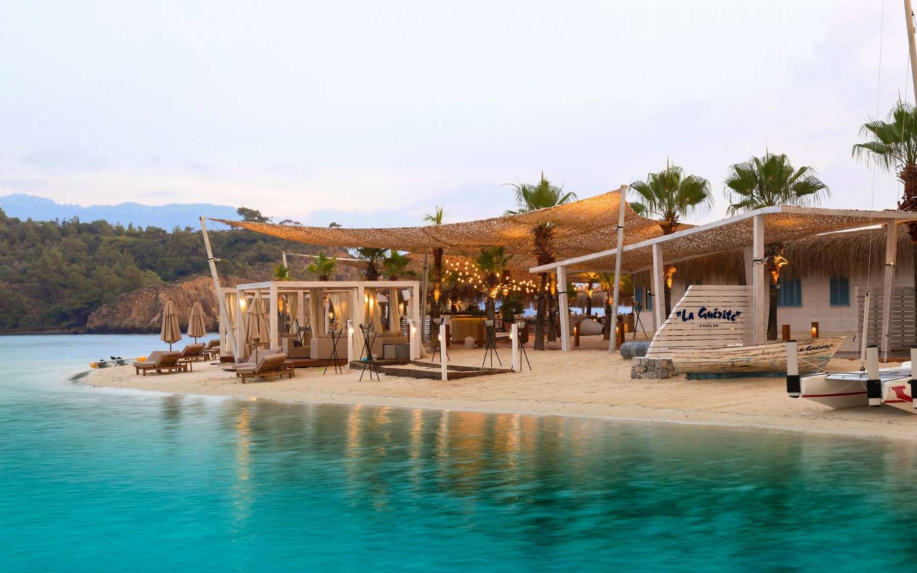 D Maris Bay