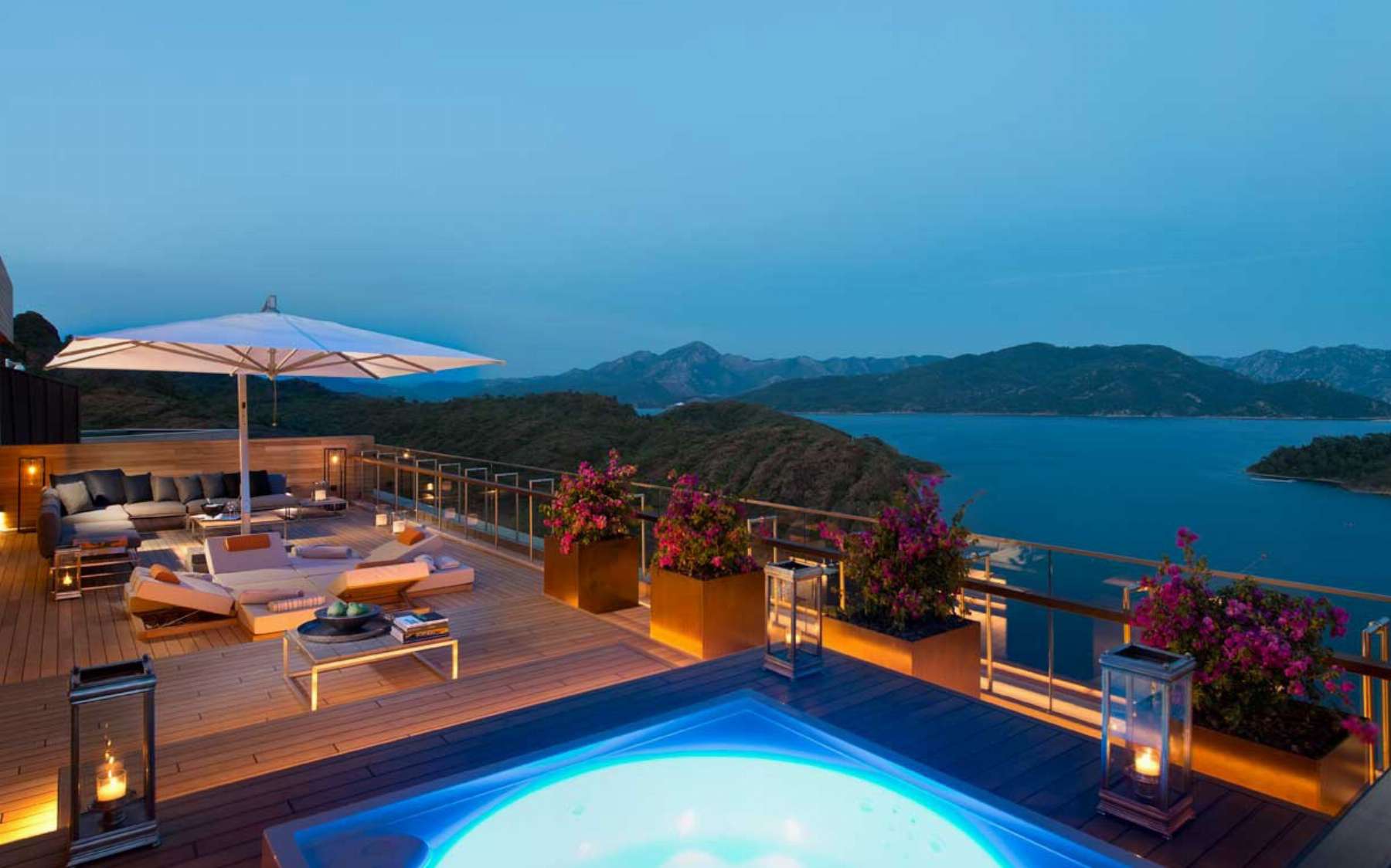 D Maris Bay