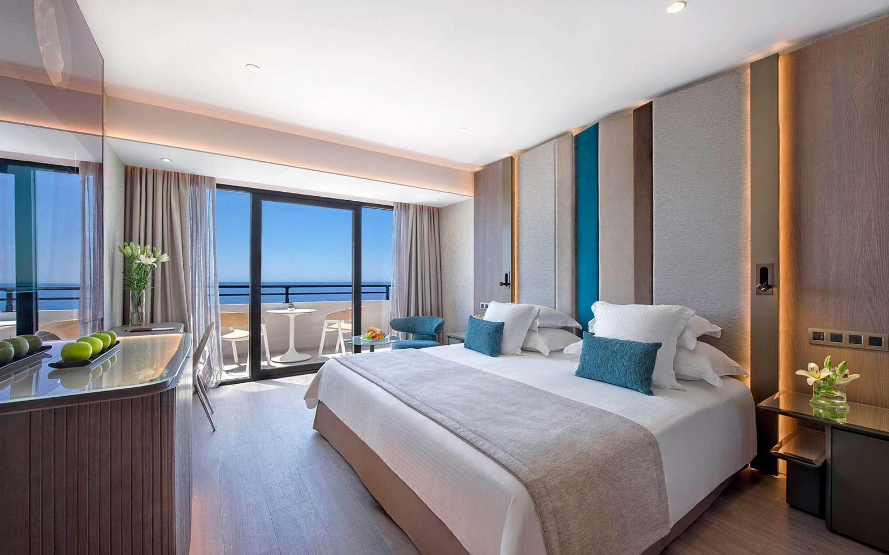 Amathus Beach Hotel