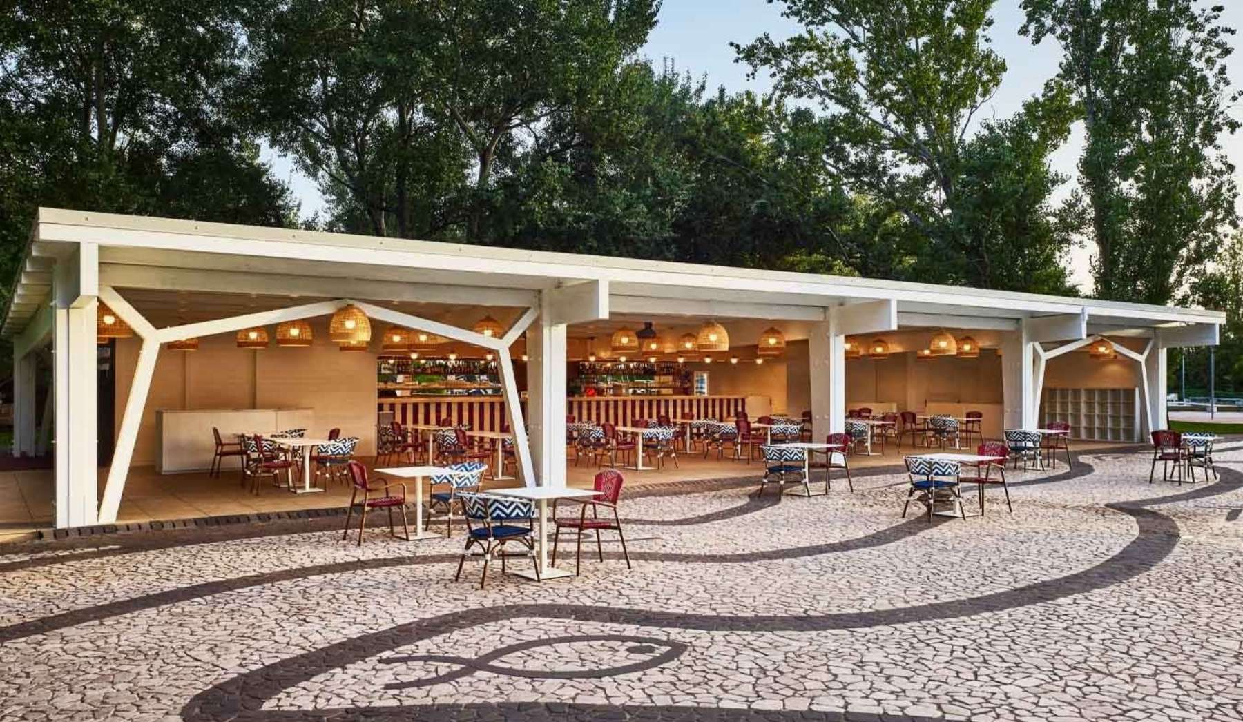 Calaserena Resort Bar