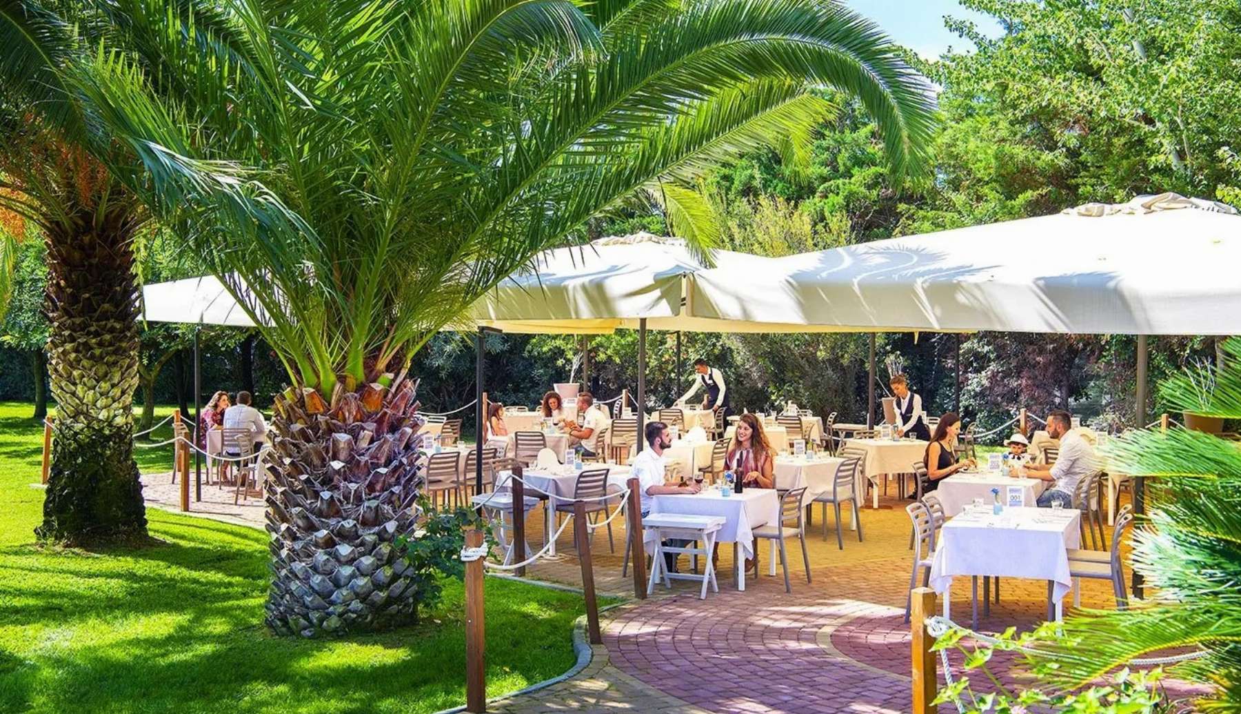 Calaserena Resort Dining