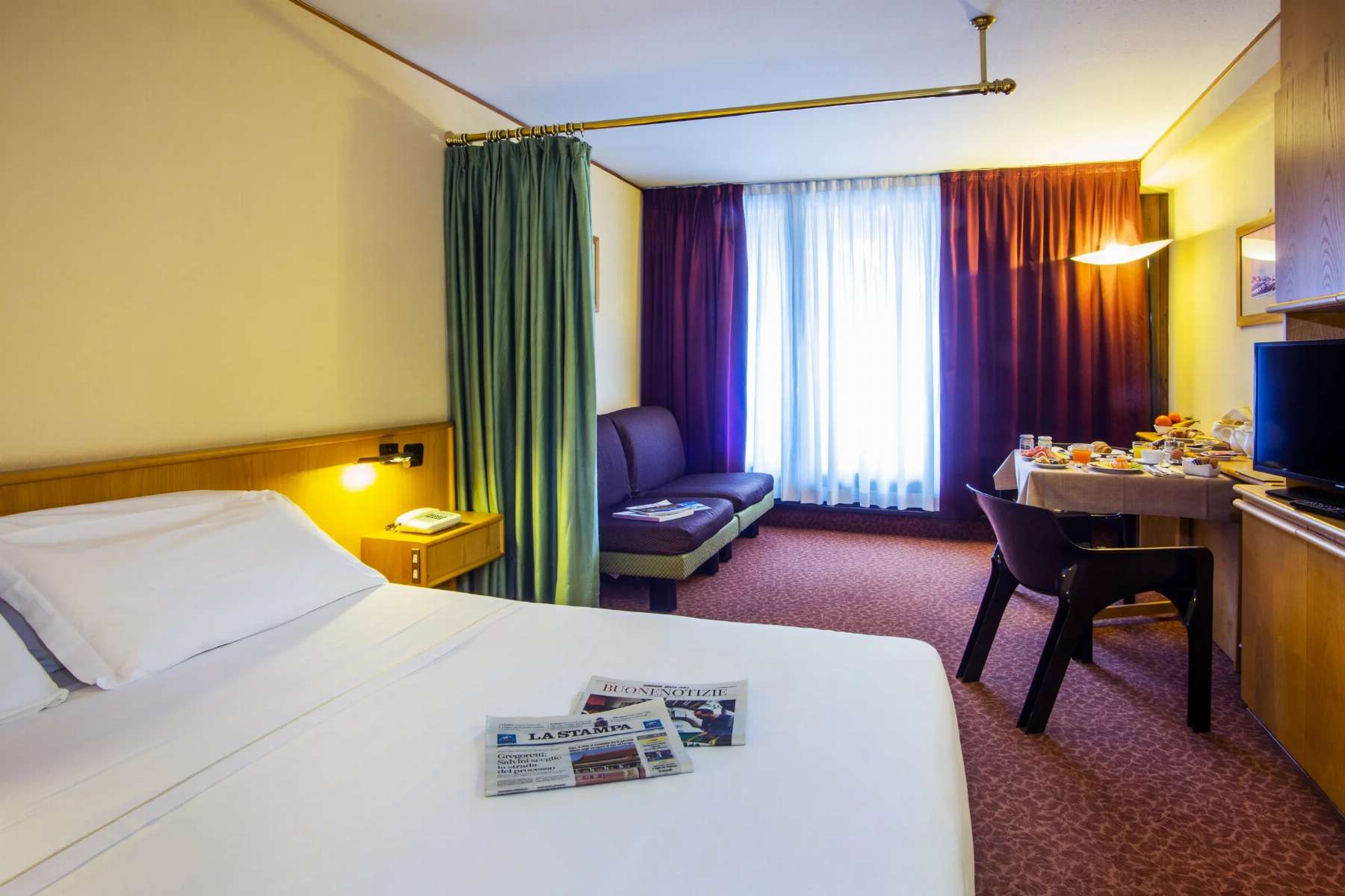 Hotel Les Jumeaux Triple Room