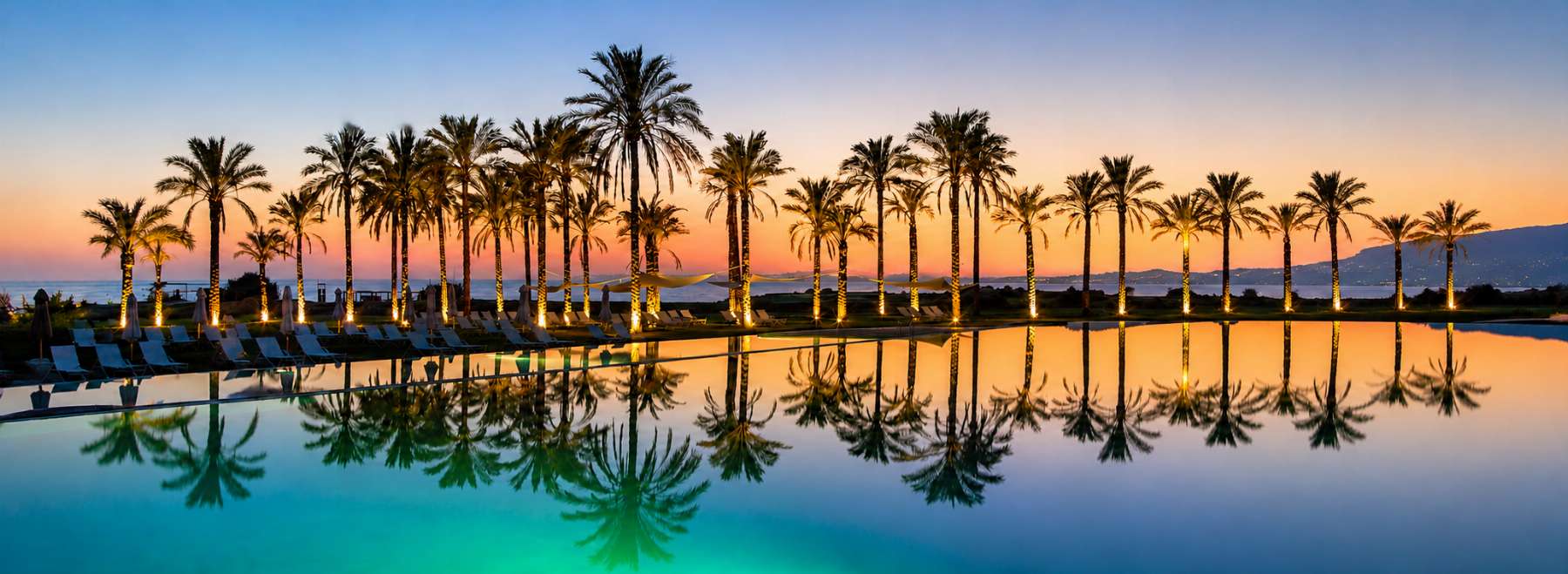Twilight Infinity Pool Paradise 1800x660